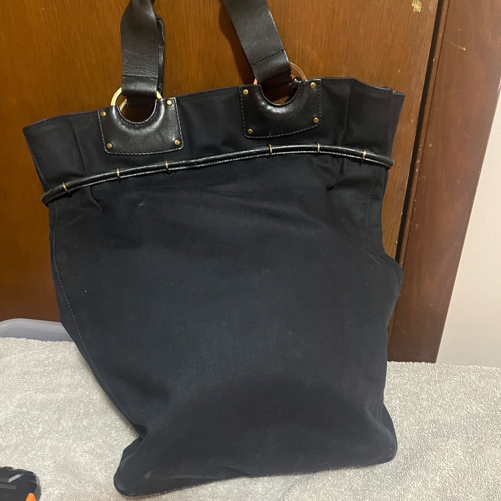 Large black Gucci handbag - Picture 5 of 8